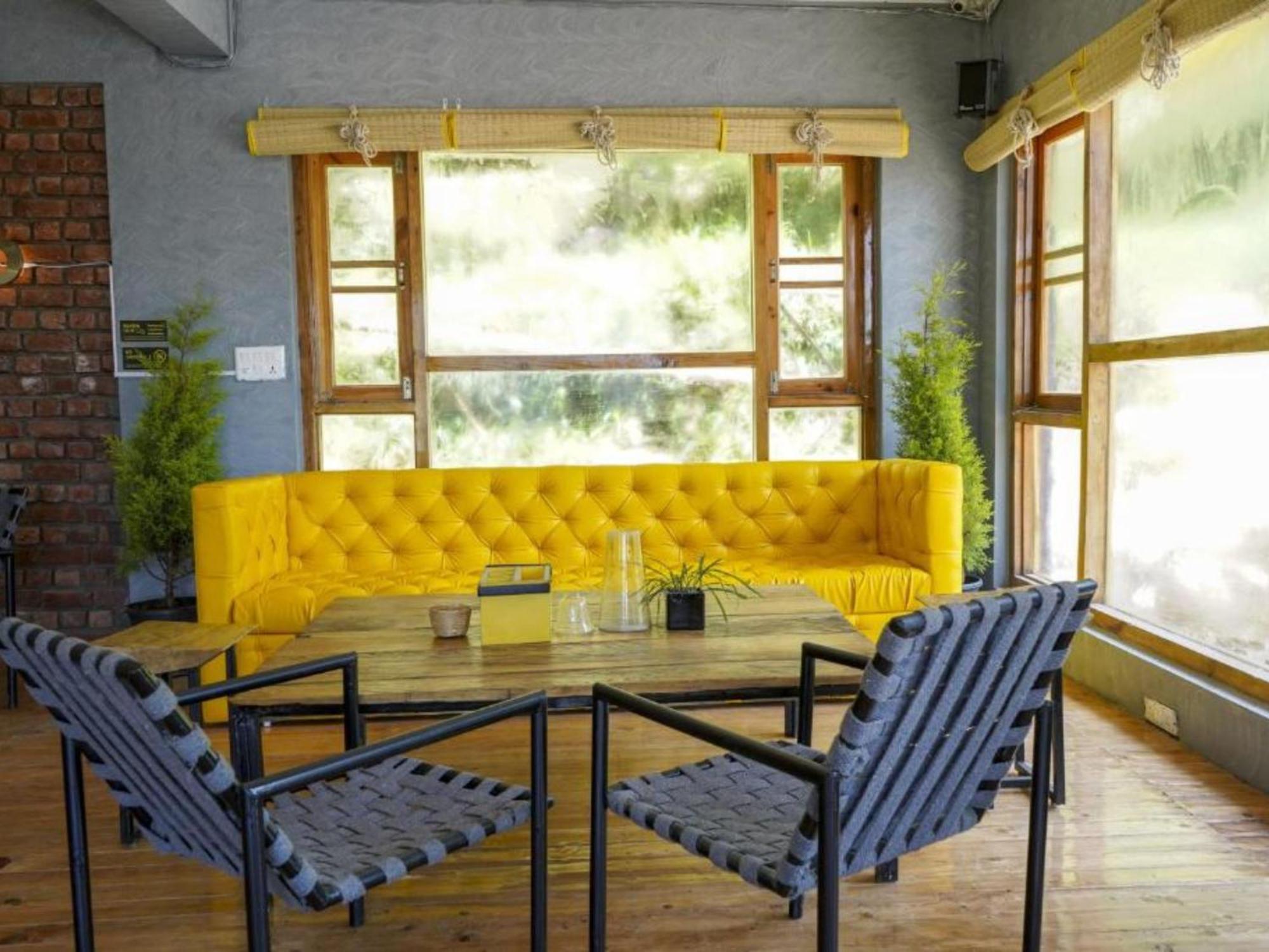The Hosteller Mcleodganj, Upper Bhagsu McLeod Ganj Esterno foto